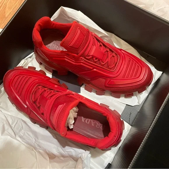Prada Thunder cloudburst size 11m